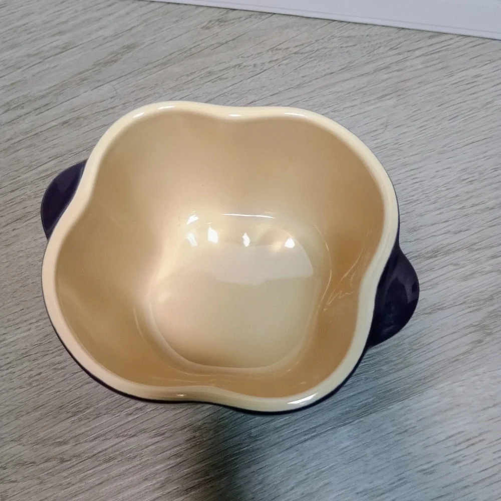 Le Creuset Petite Mini Bell Pepper Stoneware Cocotte Casserole Purple